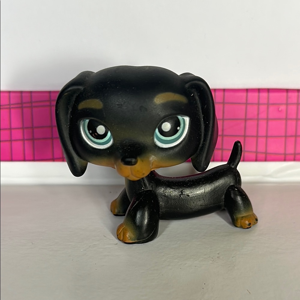 LPS black dachshund 325